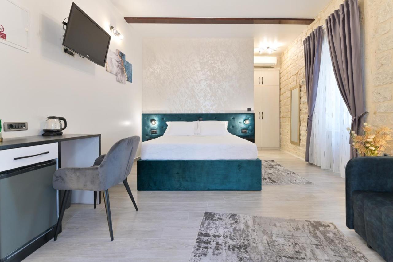 Luxury Rooms "Kaleta" Trogir Buitenkant foto