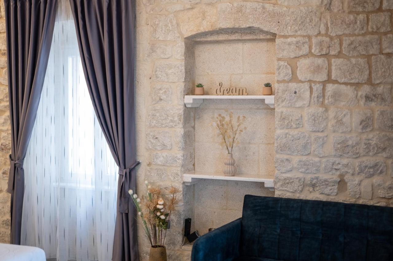 Luxury Rooms "Kaleta" Trogir Buitenkant foto