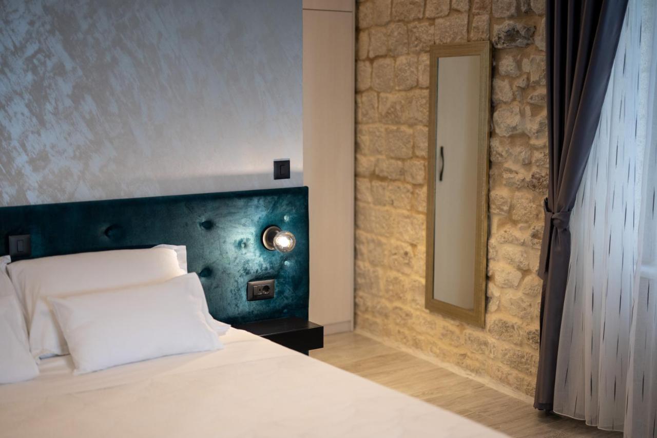 Luxury Rooms "Kaleta" Trogir Buitenkant foto